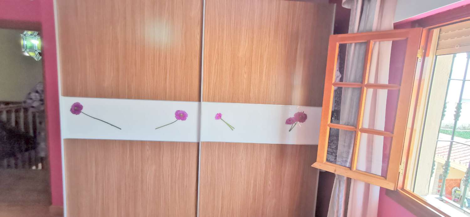 الشاليه للبيع في El Tomillar (Torre del Mar)