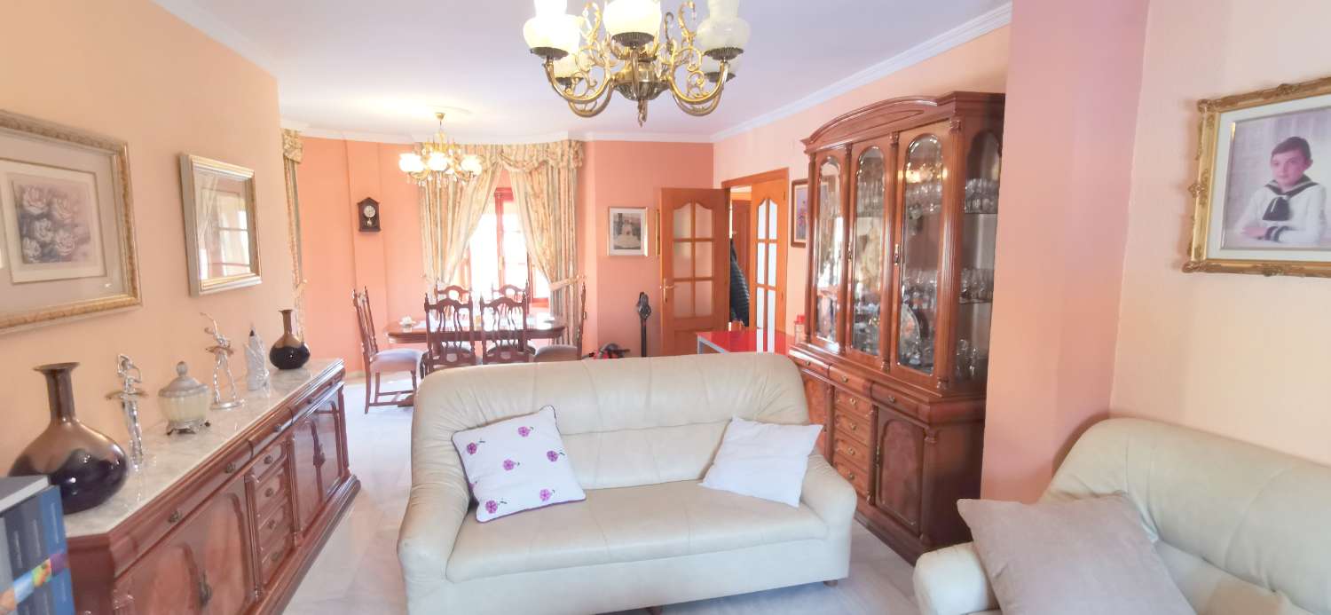 الشاليه للبيع في El Tomillar (Torre del Mar)