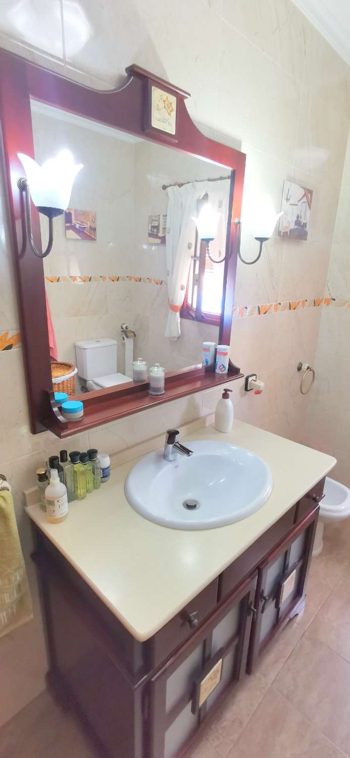 الشاليه للبيع في El Tomillar (Torre del Mar)