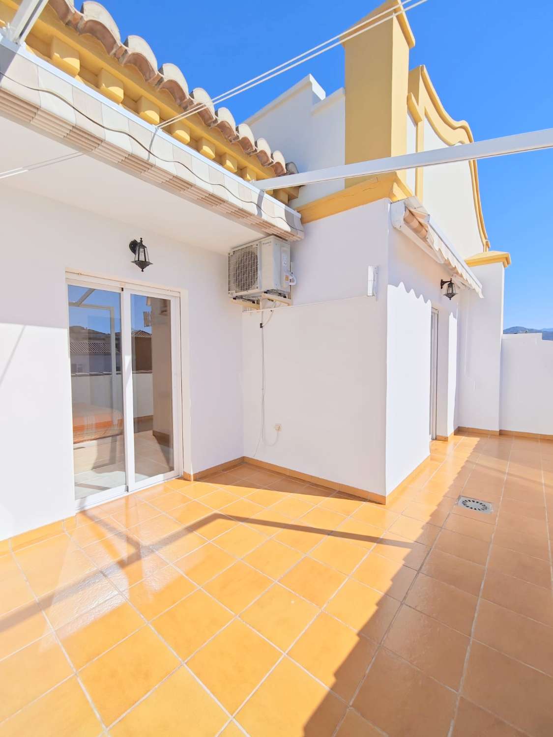 Ático en venta en Paseo Marítimo de Levante (Torre del Mar)