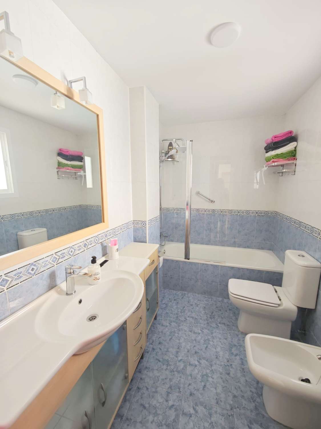 Ático en venta en Paseo Marítimo de Levante (Torre del Mar)