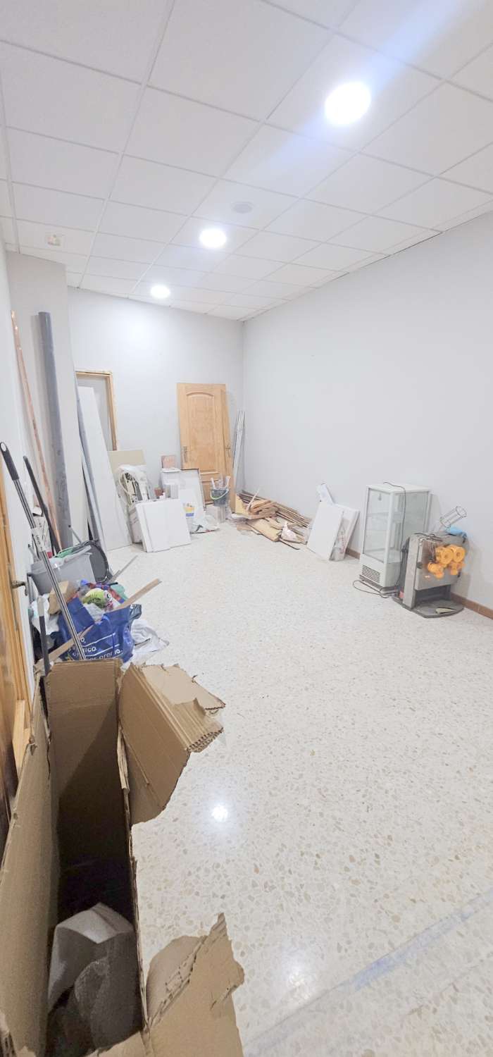 Local en venta en Centro Ciudad - El Carmen (Vélez-Málaga)