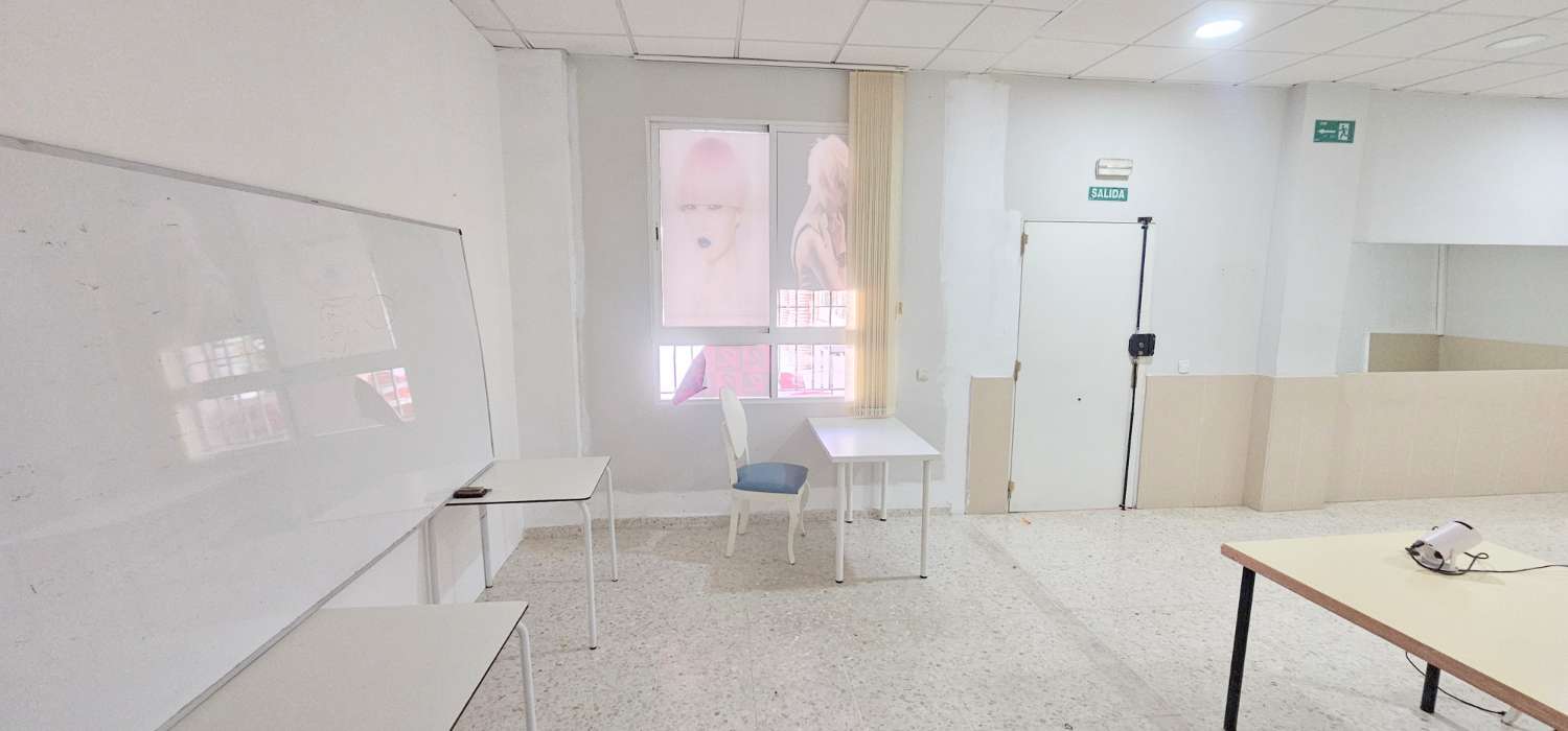 Local en venta en Centro Ciudad - El Carmen (Vélez-Málaga)