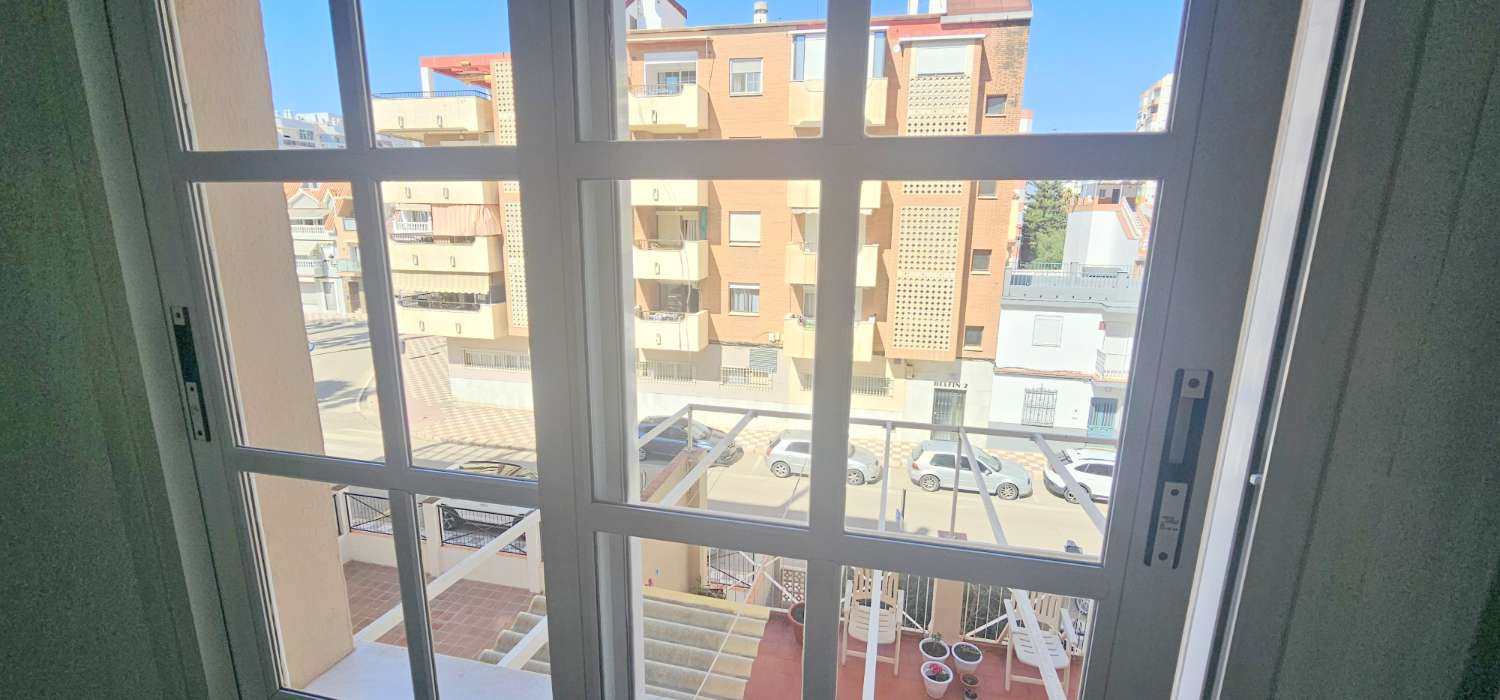 Pis en lloguer in Paseo Marítimo de Levante (Torre del Mar)