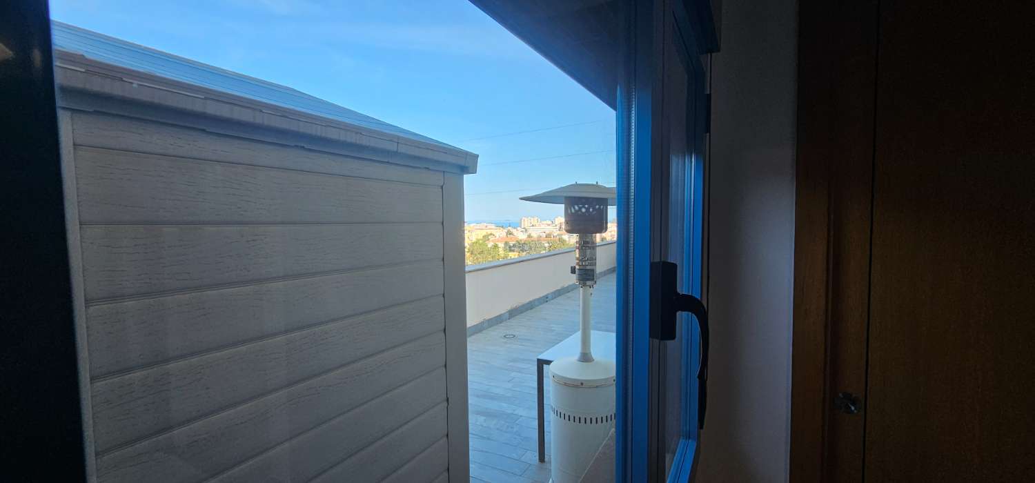 Penthouse udlejes i Viña Málaga (Torre del Mar)