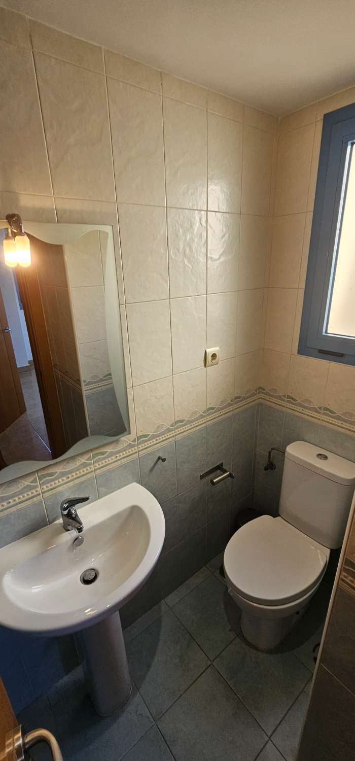 Penthouse udlejes i Viña Málaga (Torre del Mar)