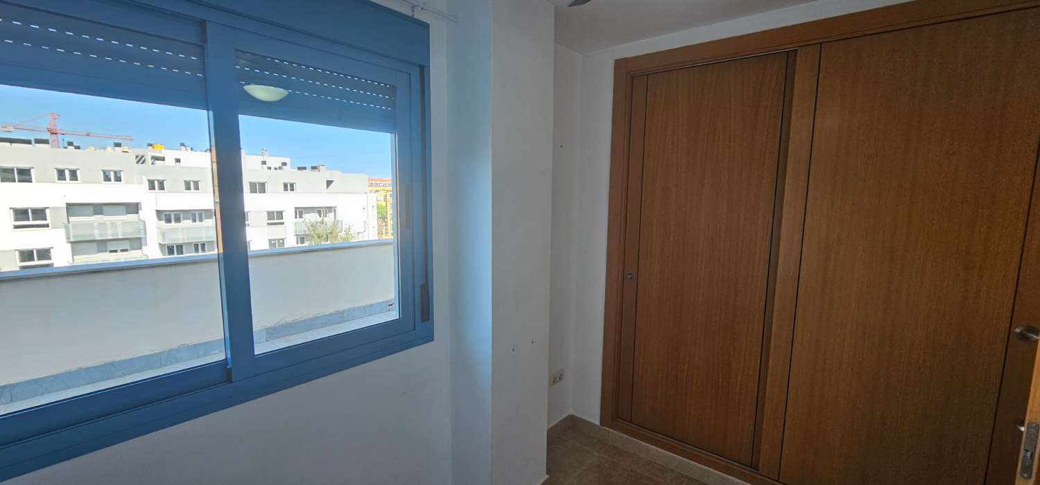 Penthouse udlejes i Viña Málaga (Torre del Mar)