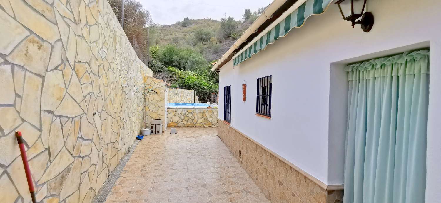 Chalet en venta en Viñuela