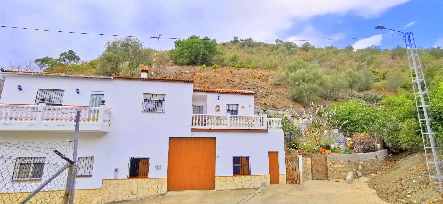 Villa til salg i Viñuela