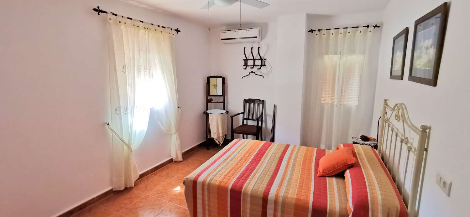 Casa en venta en Alcaucín