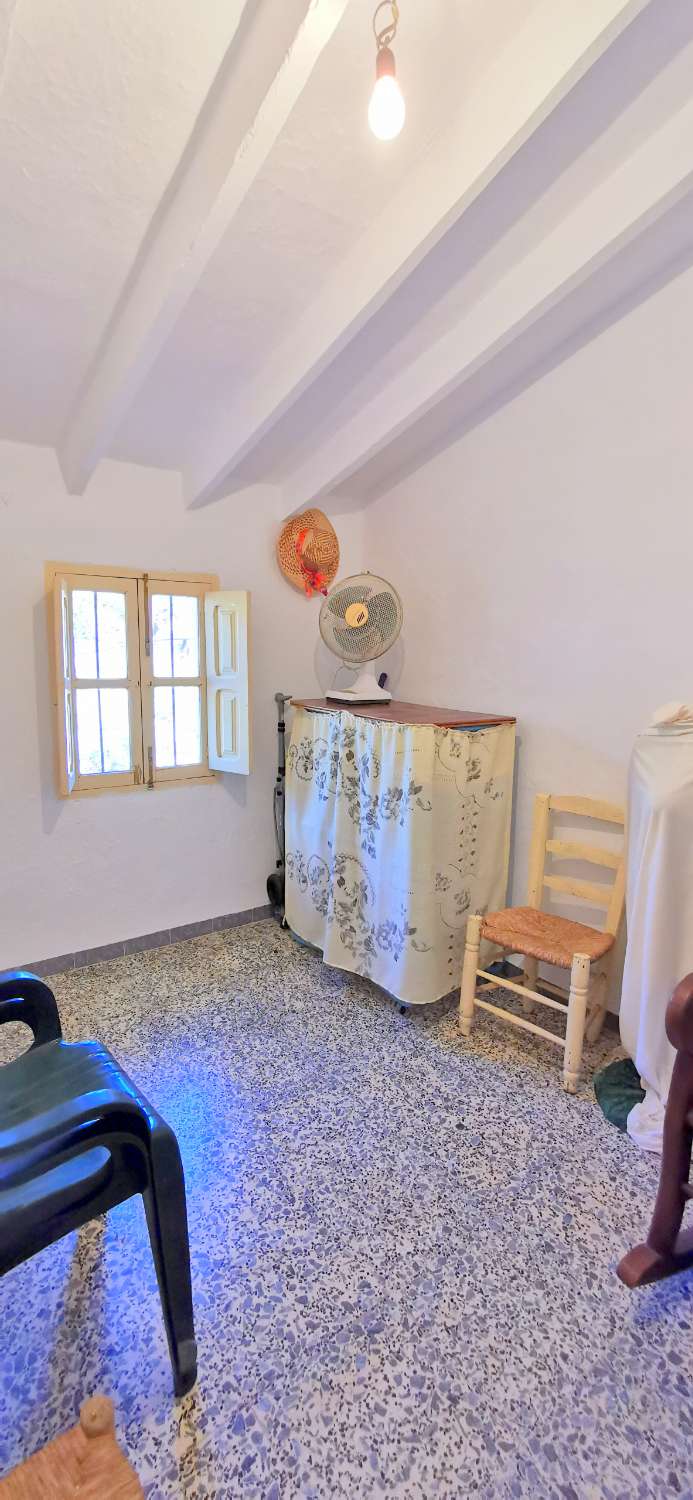 Casa en venta en Alcaucín