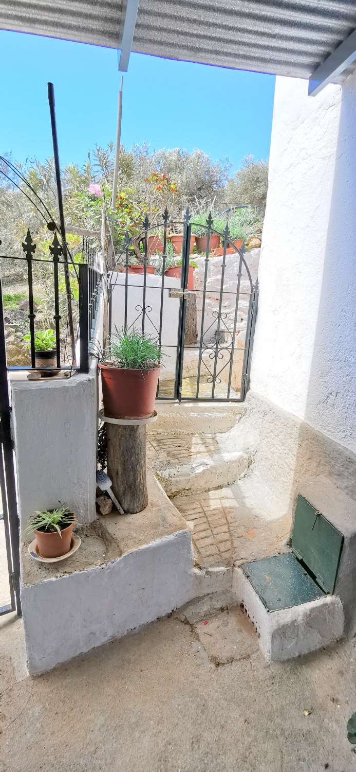 Casa en venta en Alcaucín