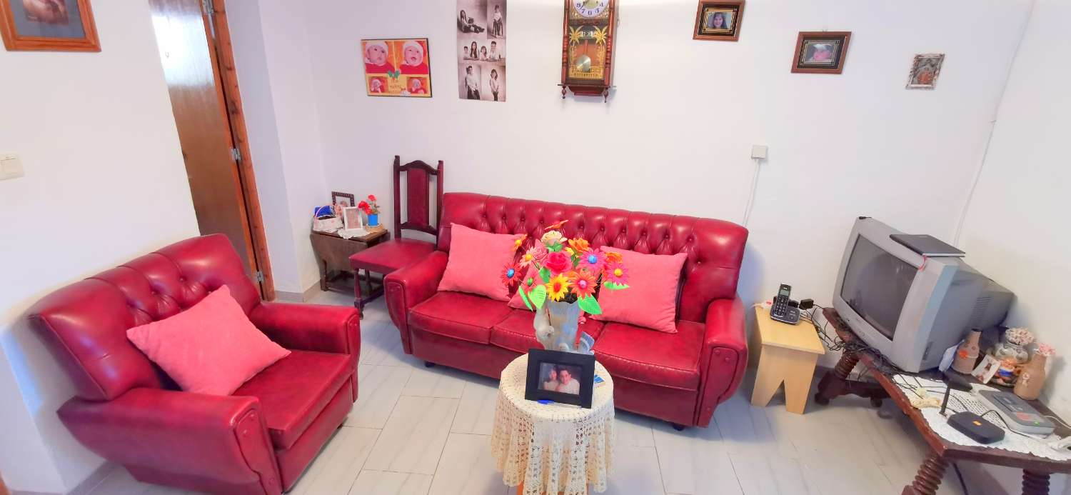 Casa en venta en Alcaucín