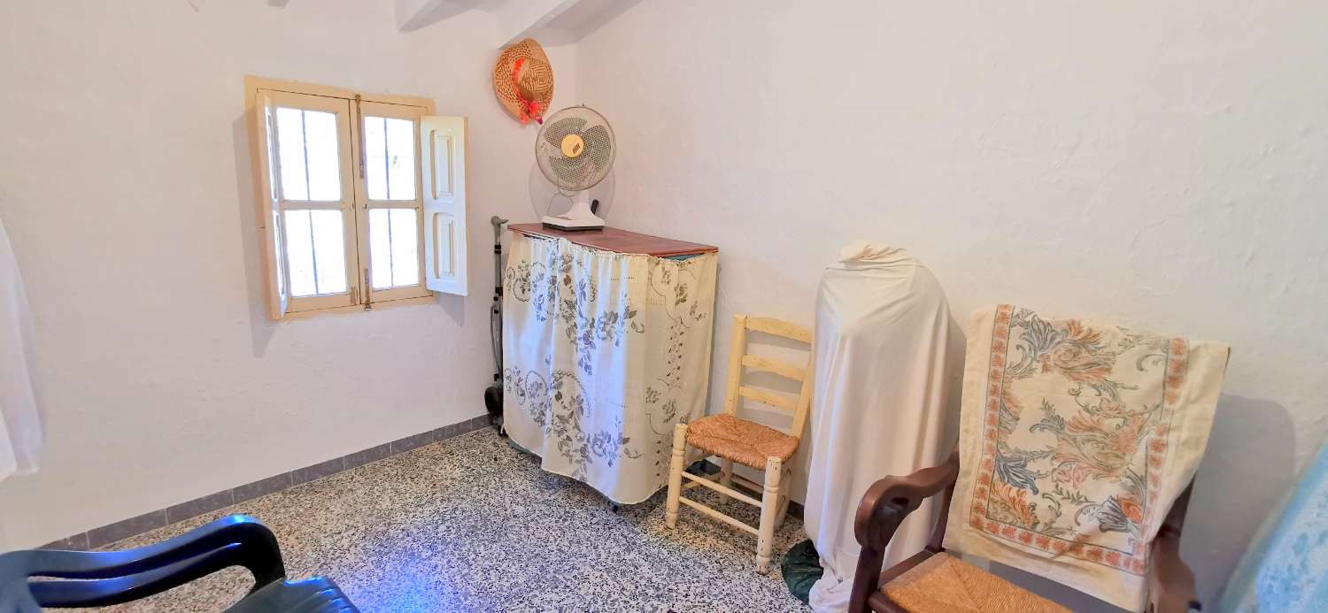 Casa en venta en Alcaucín