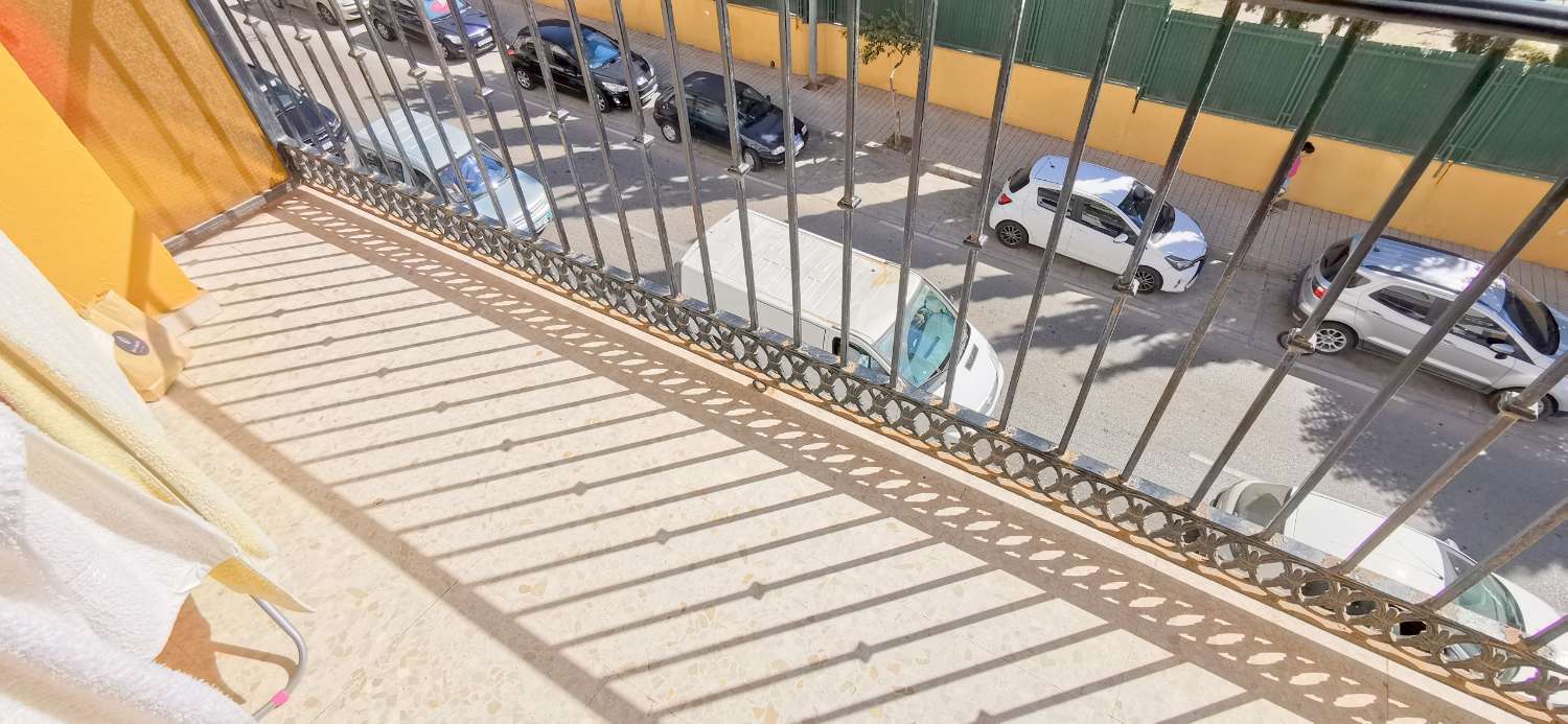Huoneisto myynnissä Torre del Mar