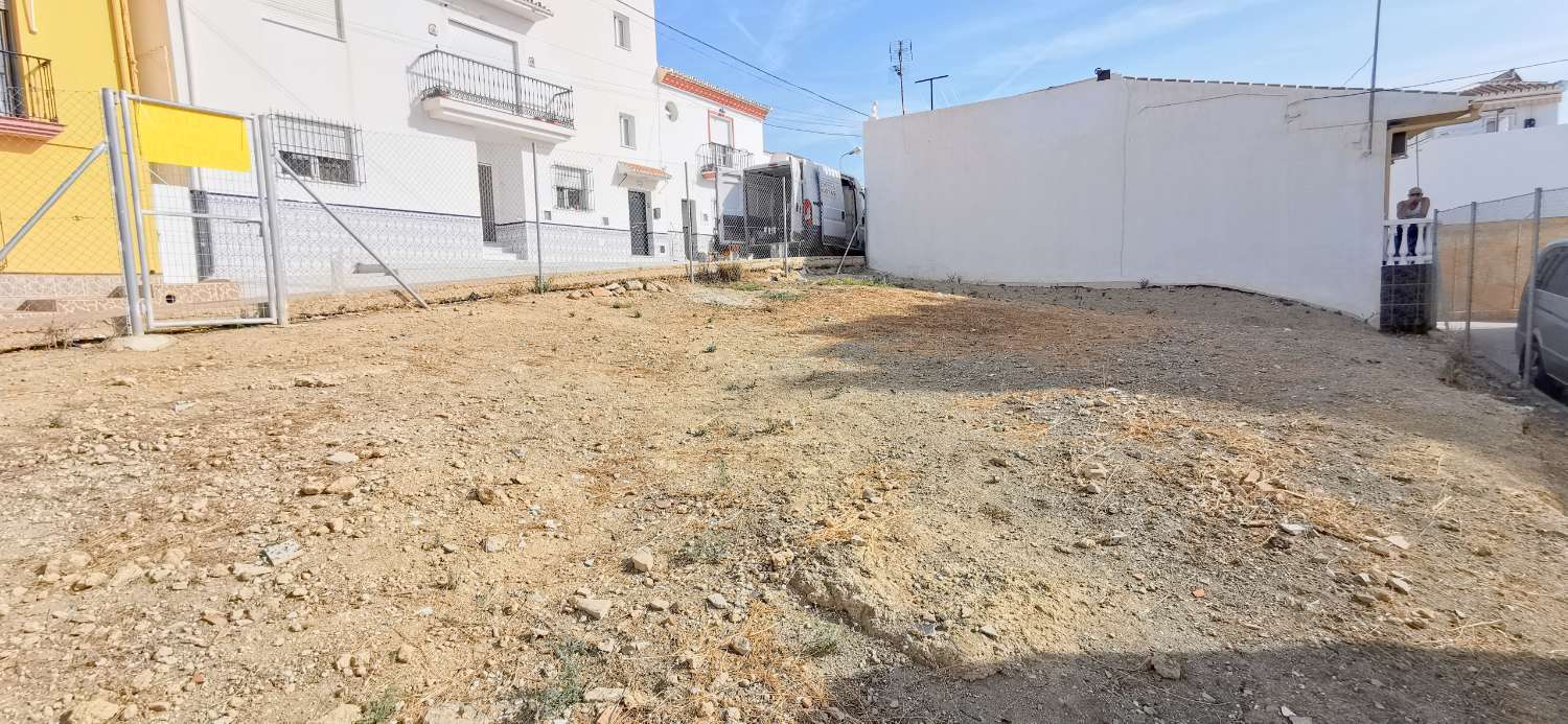 Solar en venta en Almayate