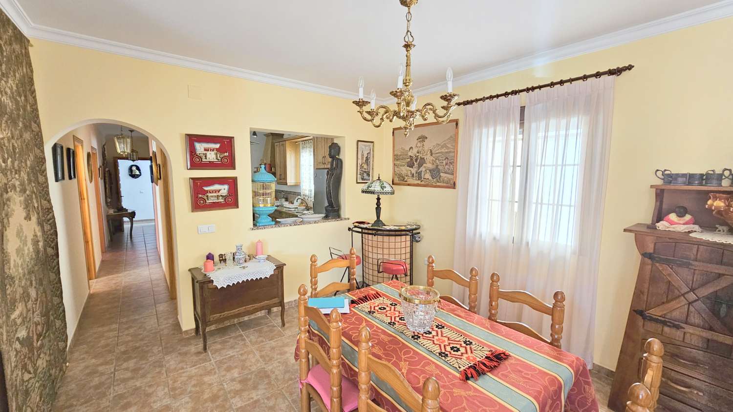 House for sale in Almayate