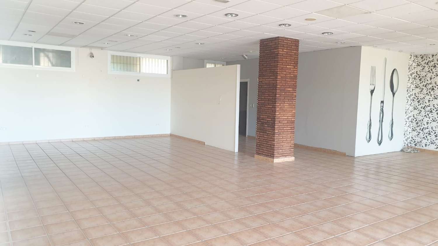Tienda en alquiler en Centro (Torre del Mar)