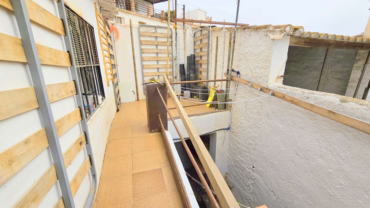Casa en venta en Benamocarra