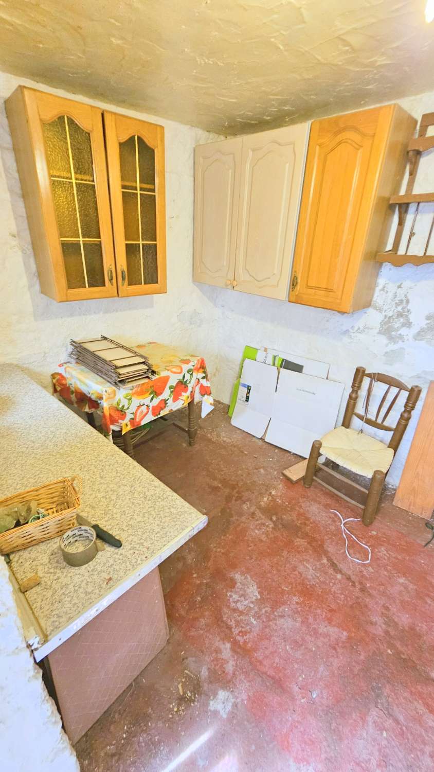 Casa en venta en Benamocarra