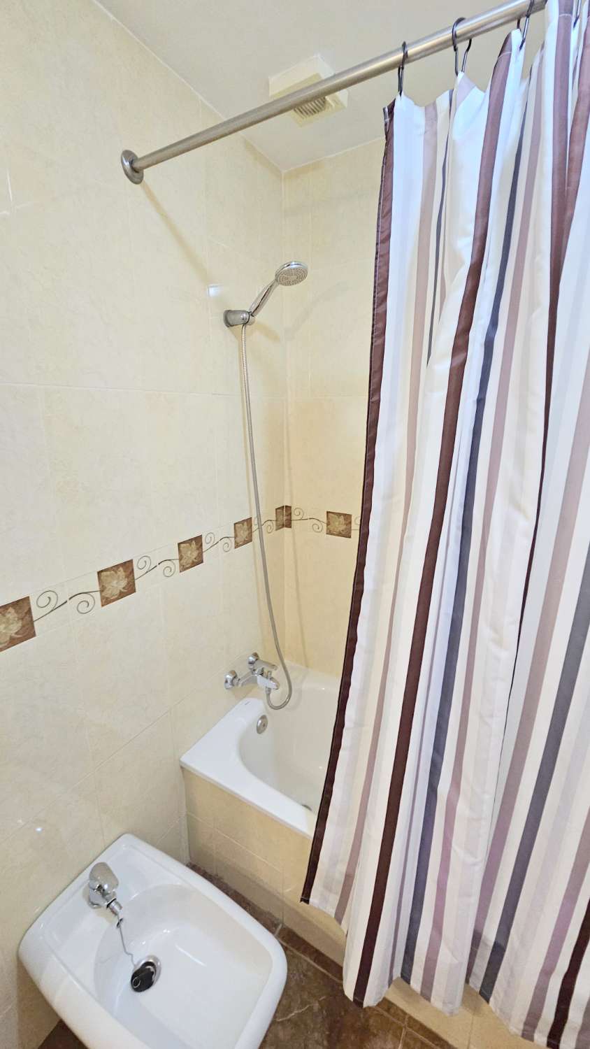 مسطحة للإيجار في Centro (Torre del Mar)