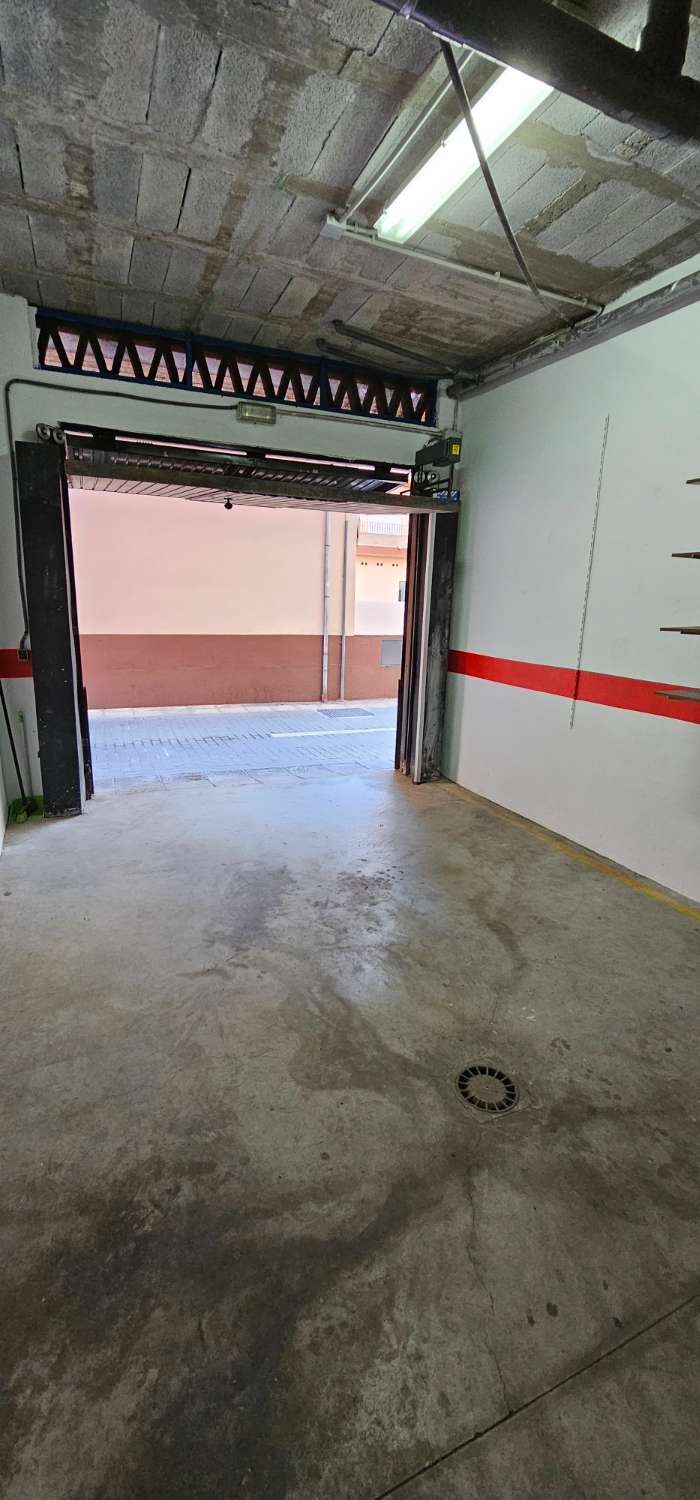 Garage zur miete in Centro (Torre del Mar)