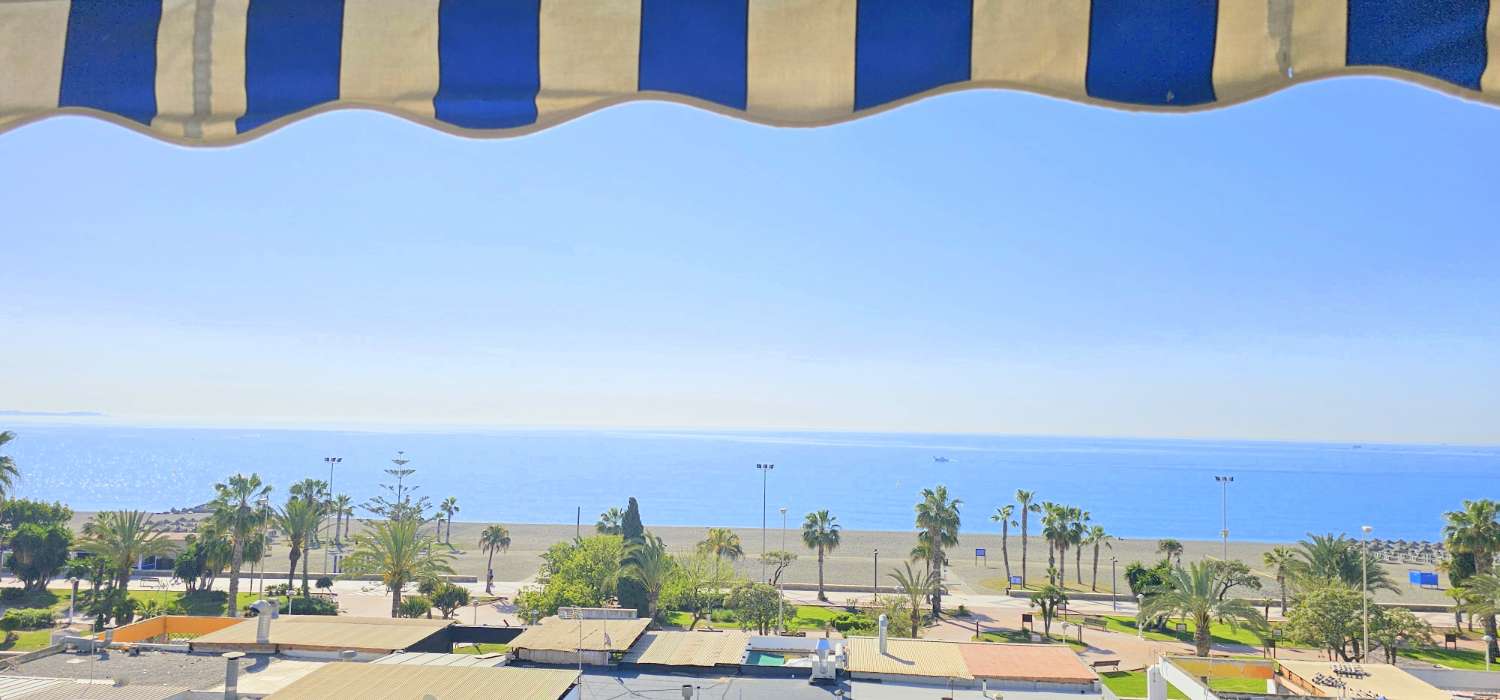 Flat vakantie in Paseo Marítimo de Levante (Torre del Mar)