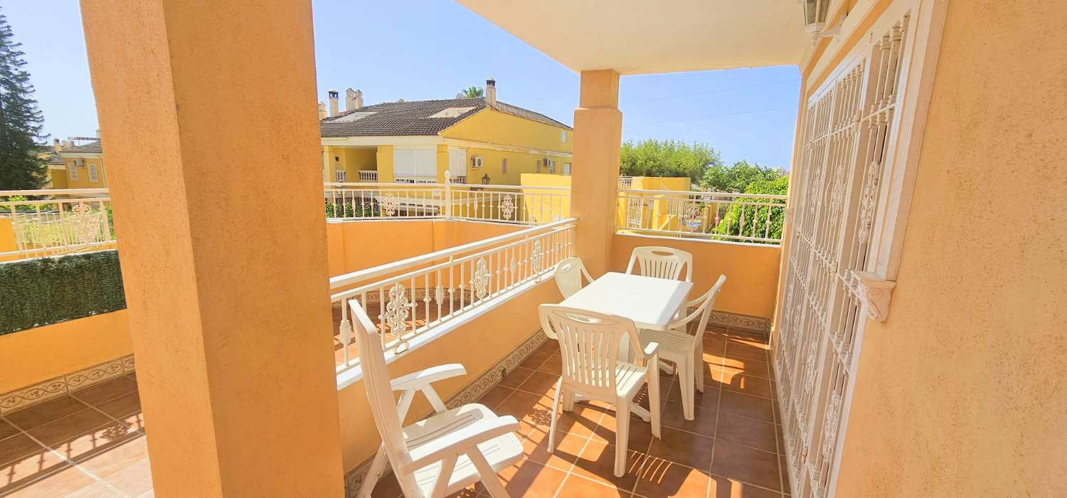 Hus til salg i El Tomillar (Torre del Mar)