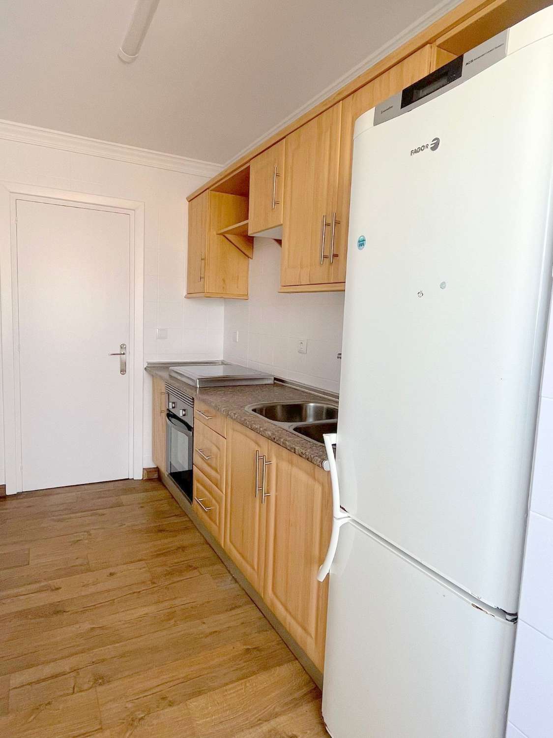 Piso en venta en Paseo Marítimo de Levante (Torre del Mar)