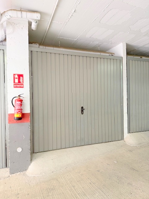 Garage zur miete in Paseo Marítimo de Levante (Torre del Mar)