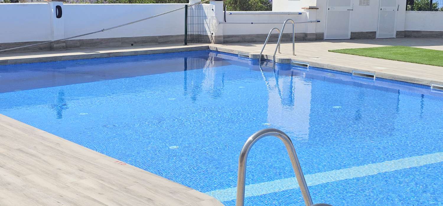 Piso de temporada en Caleta de Vélez