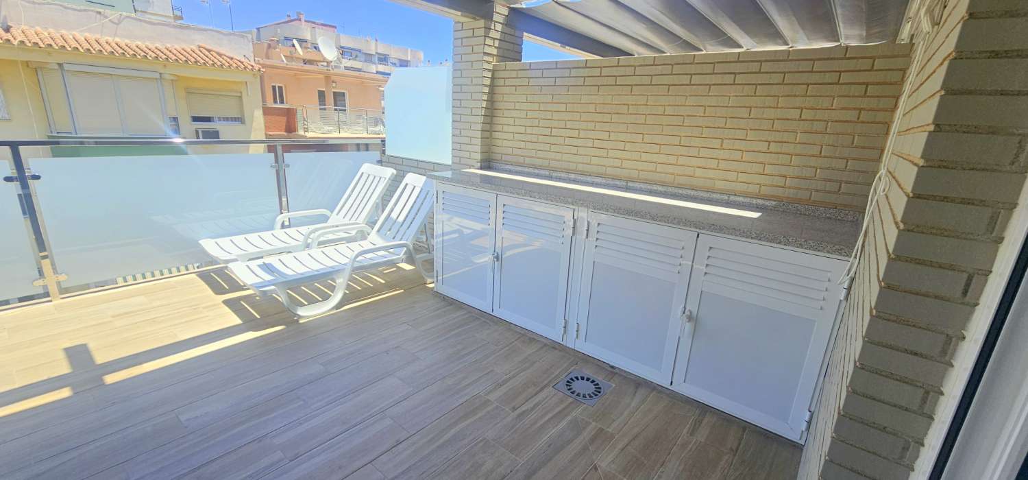 Ático en alquiler en Centro (Torre del Mar)