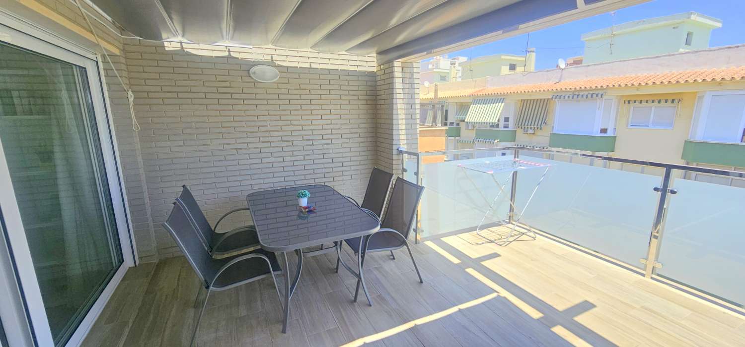 Ático en alquiler en Centro (Torre del Mar)