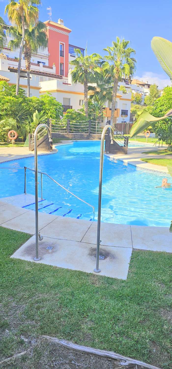 Piso en alquiler en Caleta de Vélez