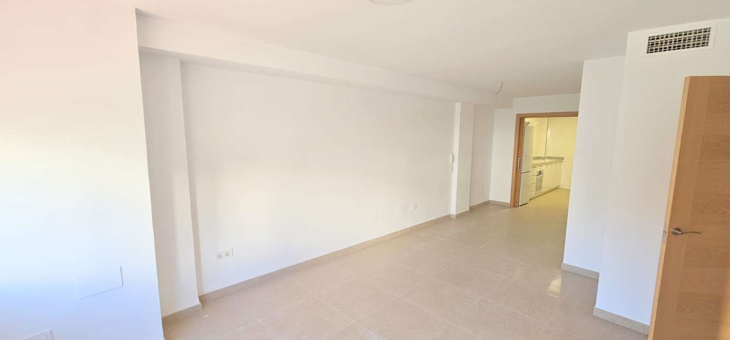 Huoneisto vuokrattavissa Torre del Mar