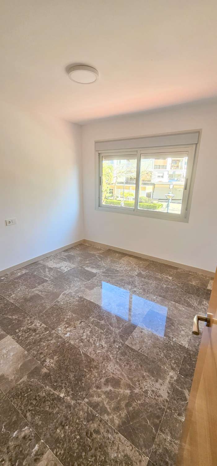 Huoneisto vuokrattavissa Torre del Mar