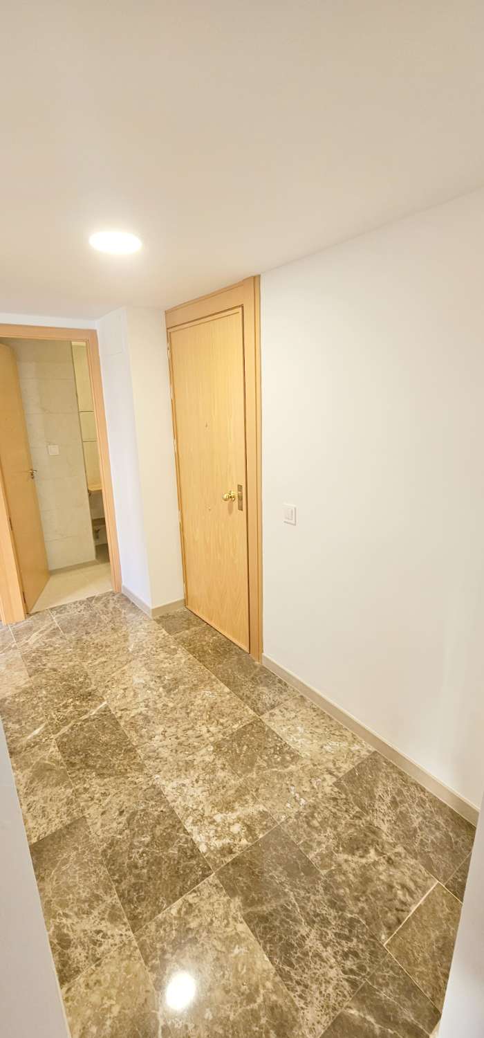 Huoneisto vuokrattavissa Torre del Mar