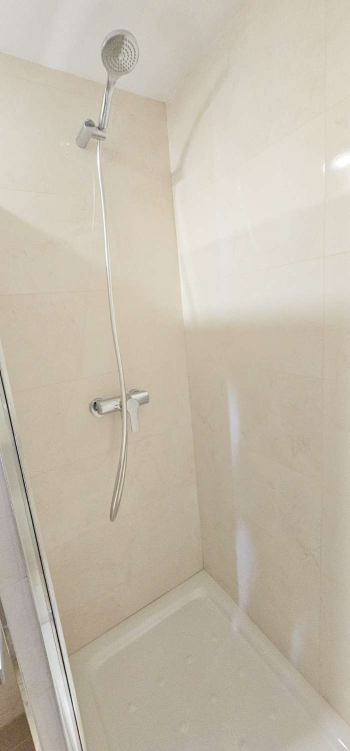 Huoneisto vuokrattavissa Torre del Mar