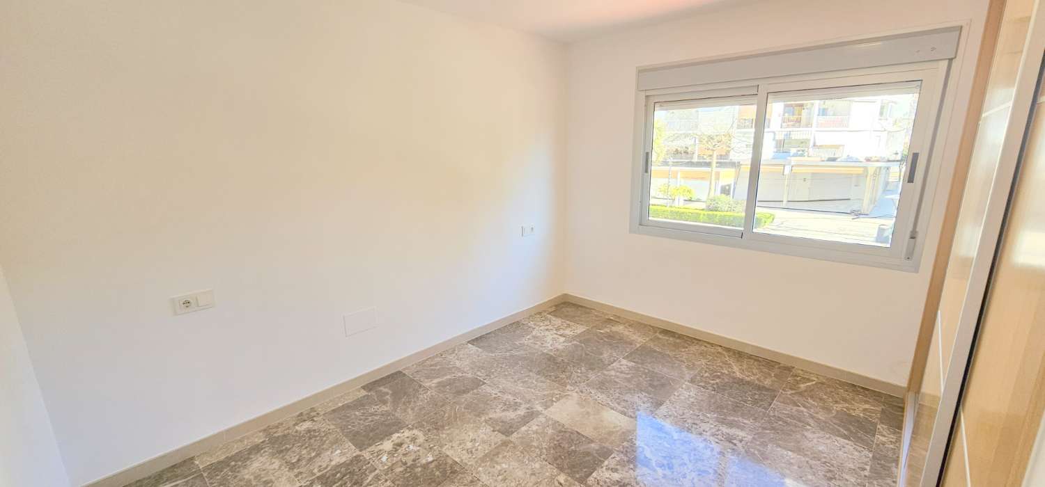 Huoneisto vuokrattavissa Torre del Mar