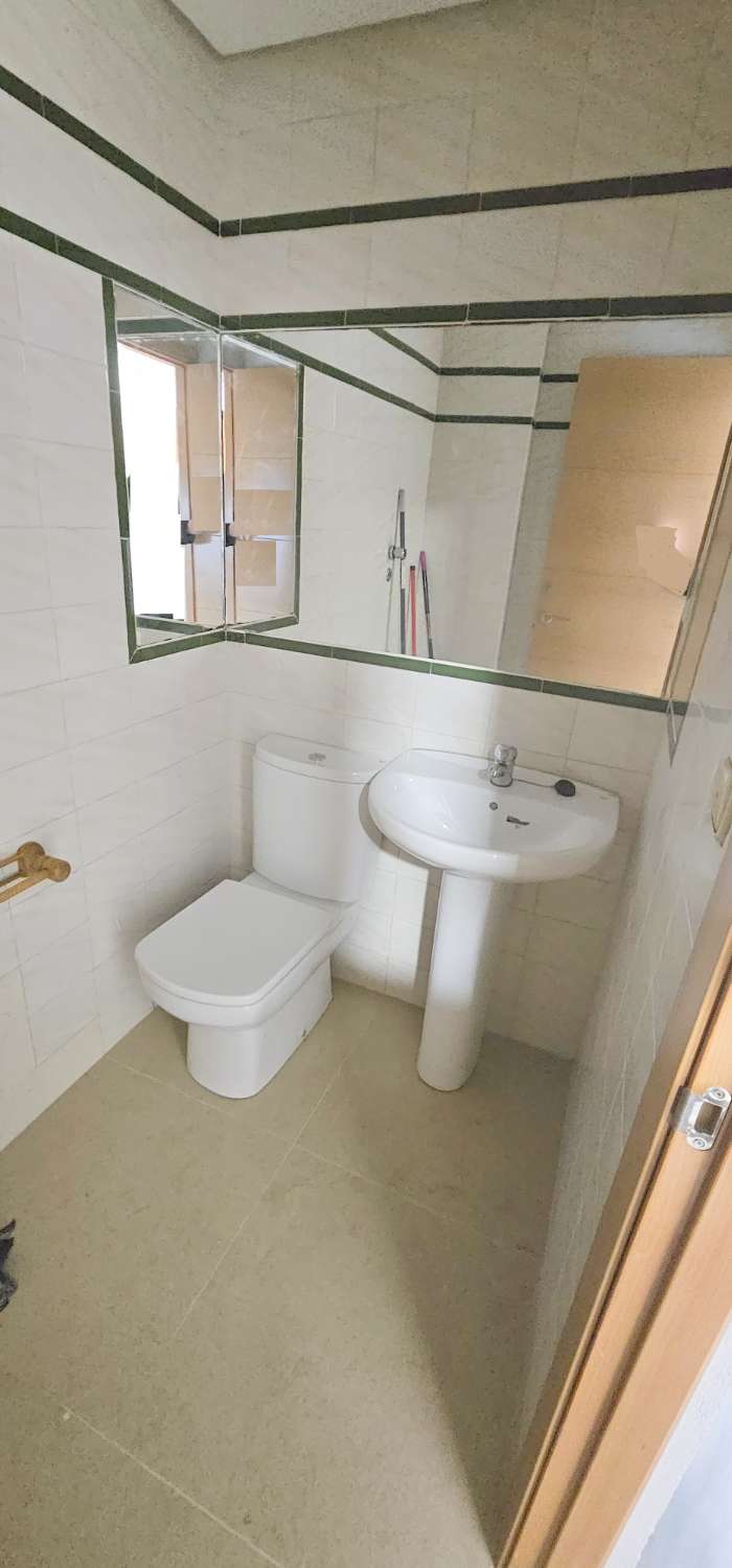 Huoneisto vuokrattavissa Torre del Mar