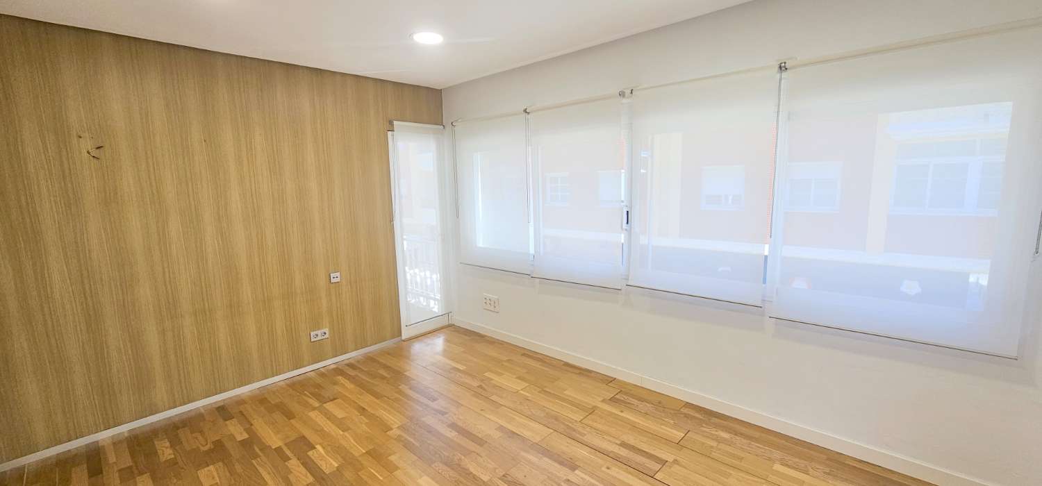 Piso en alquiler en Centro (Torre del Mar)