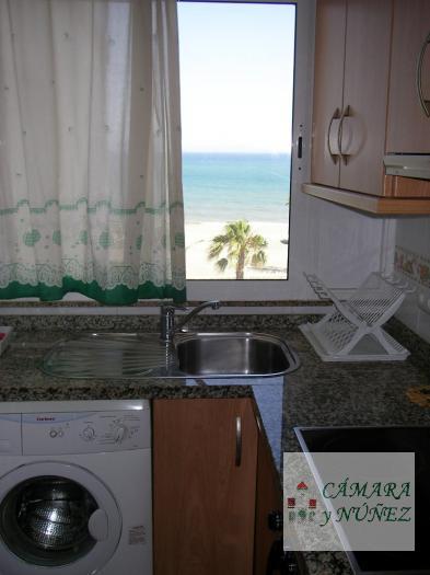 Flat for holidays in Paseo Marítimo de Levante (Torre del Mar)