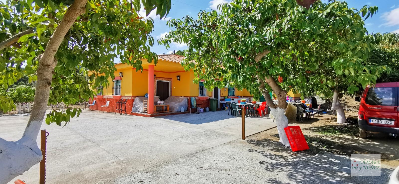 Дом в продаже в Benamocarra