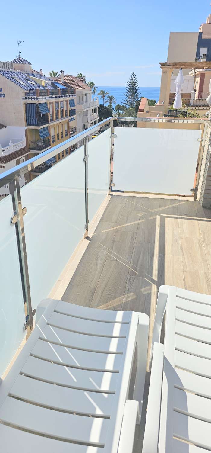 Ático de vacaciones en Centro (Torre del Mar)