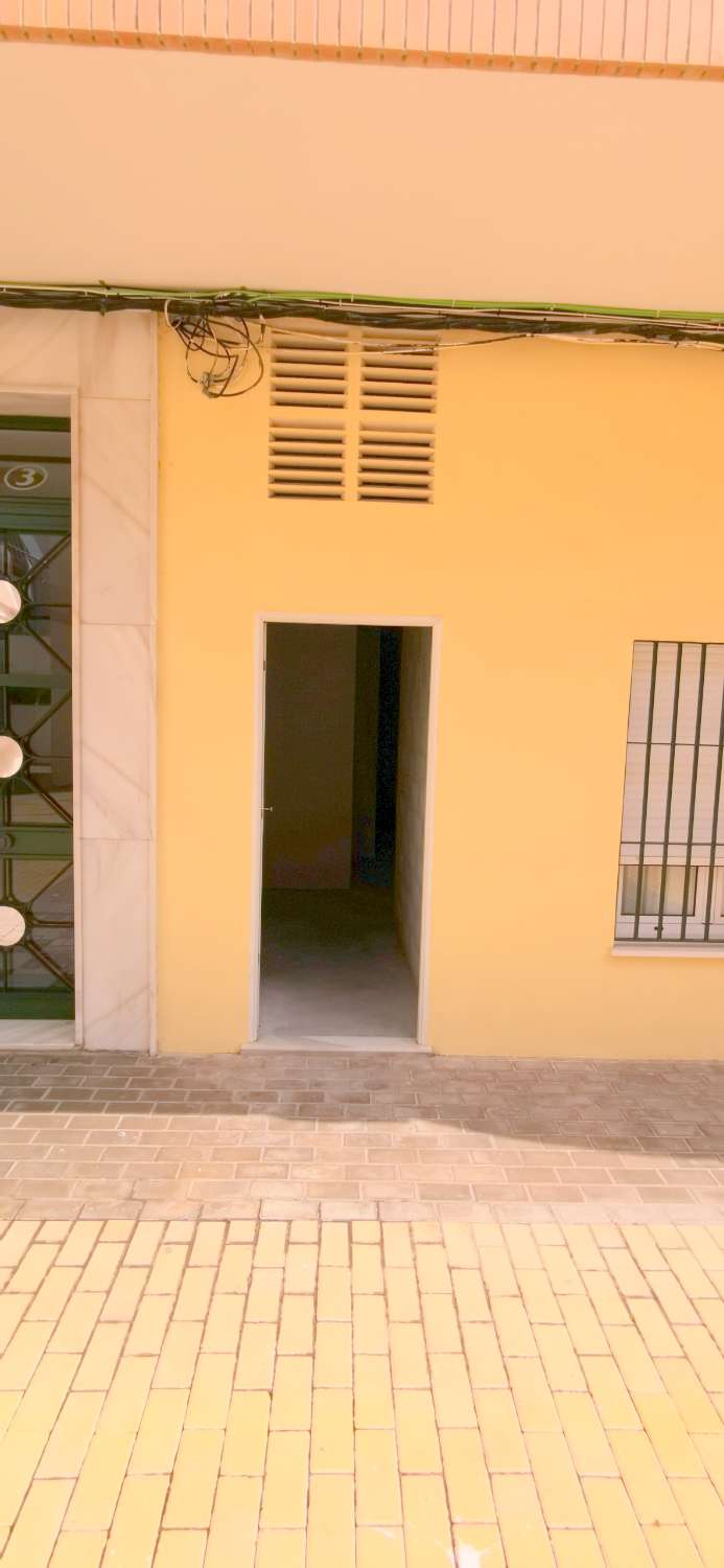 库房 出租 在 Centro (Torre del Mar)